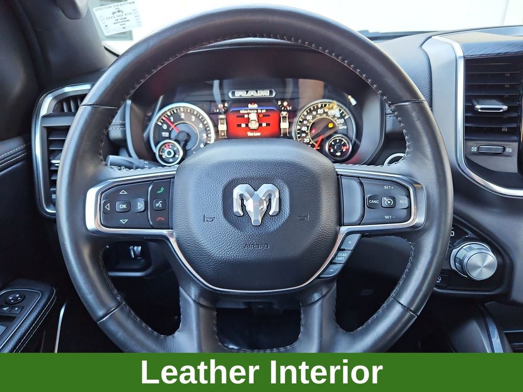 2024 RAM 1500 Laramie HEMI 5.7L 2WD Crew Cab