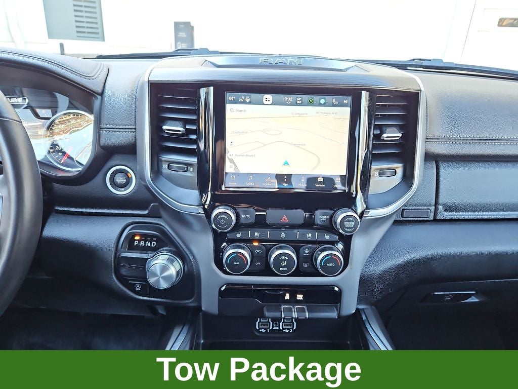 2024 RAM 1500 Laramie HEMI 5.7L 2WD Crew Cab