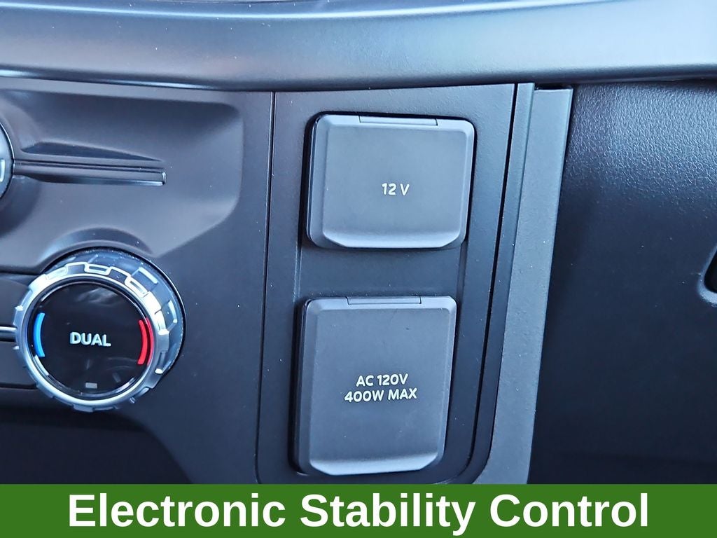 2024 Ford F-150 XLT 4WD SuperCrew FX4 5.0L w/ Black Appearance Pkg