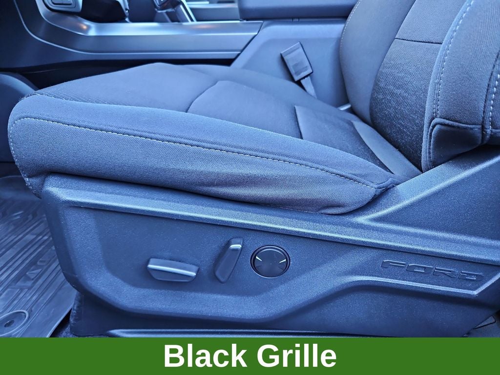 2024 Ford F-150 XLT 4WD SuperCrew FX4 5.0L w/ Black Appearance Pkg