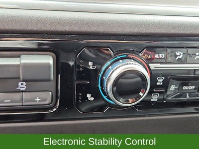 2025 GMC Sierra 1500 SLT 4WD Crew Cab