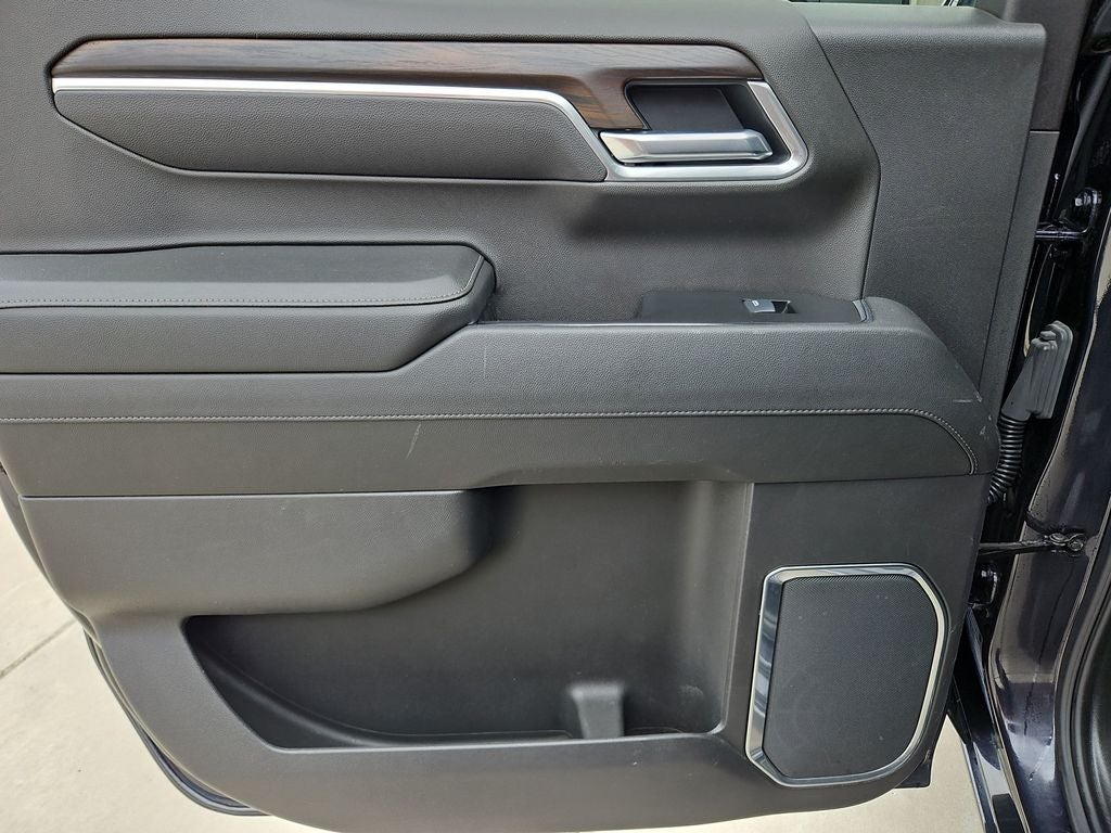 2025 GMC Sierra 1500 SLT 4WD Crew Cab