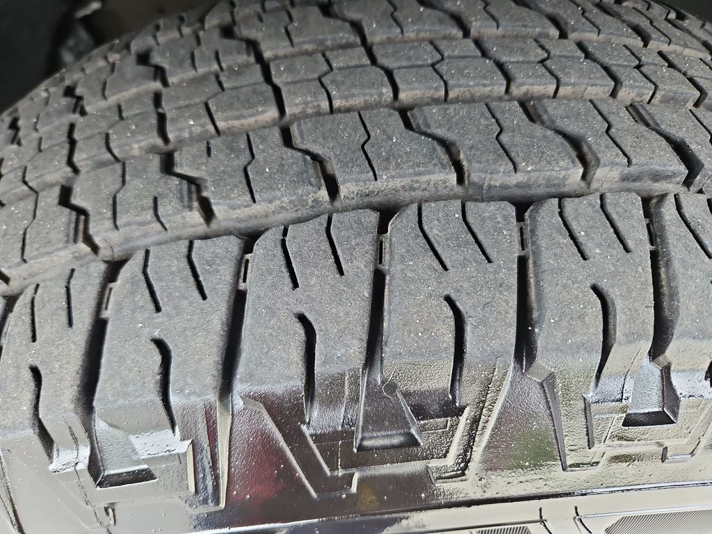 2025 GMC Sierra 1500 SLT 4WD Crew Cab