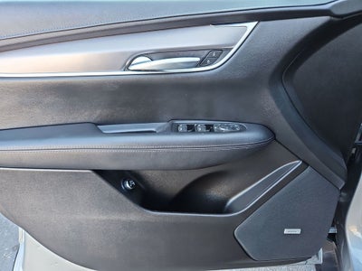 2023 Cadillac XT5 Luxury