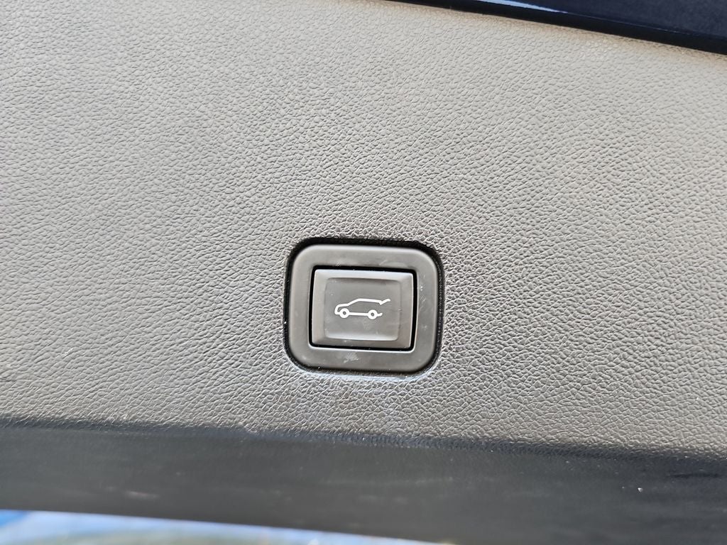 2022 Cadillac XT6 Sport