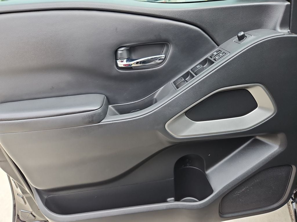 2025 Nissan Frontier SV 2WD Crew Cab