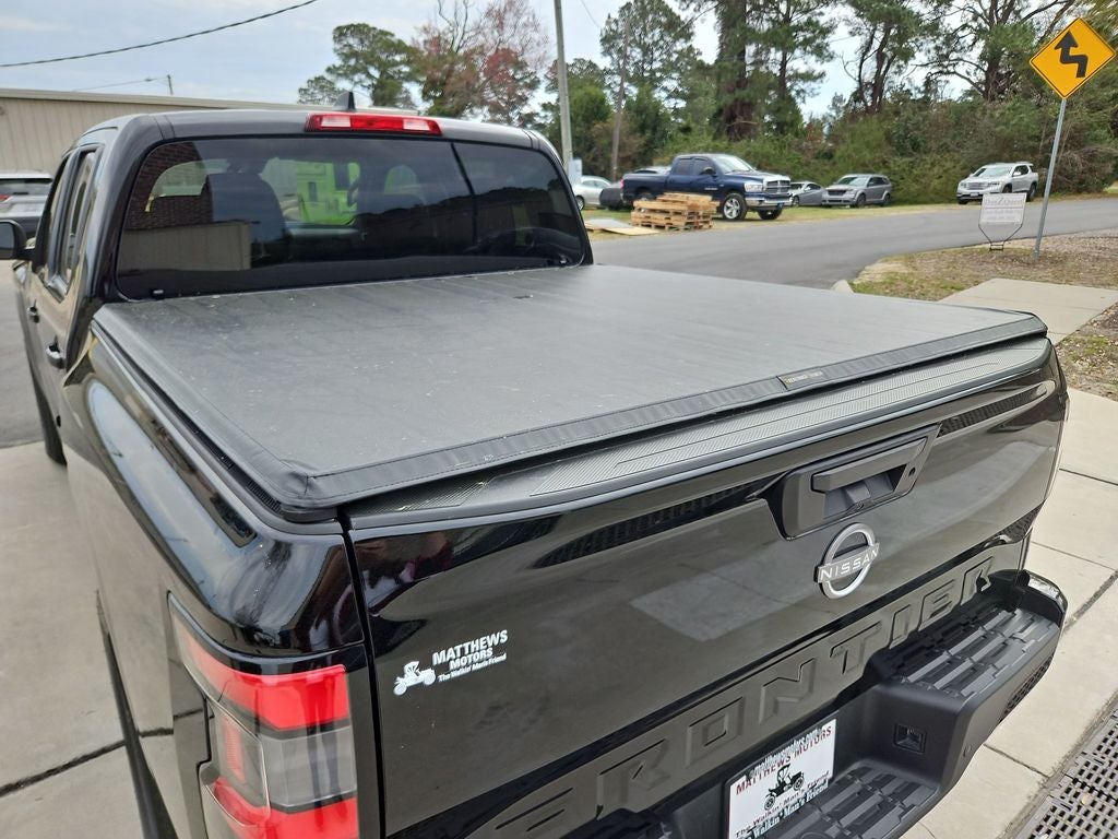 2025 Nissan Frontier SV 2WD Crew Cab