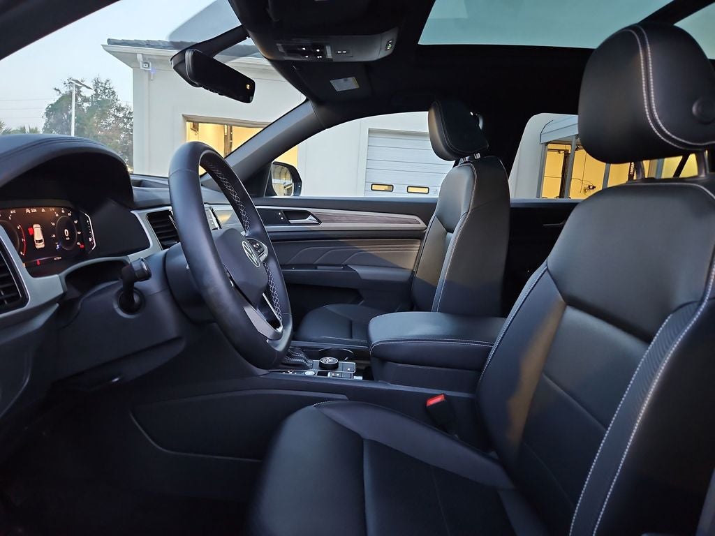 2022 Volkswagen Atlas Cross Sport 3.6L V6 SE w/Technology