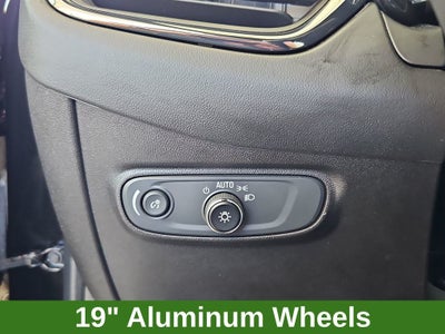 2022 Chevrolet Equinox RS AWD w/ Nav & Sunroof