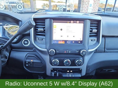 2024 RAM 2500 BIG HORN Crew Cab 4x4 Cummins 6.7L I6 Turbodiesel Crew Cab 4WD 6.7L Turbodiesel