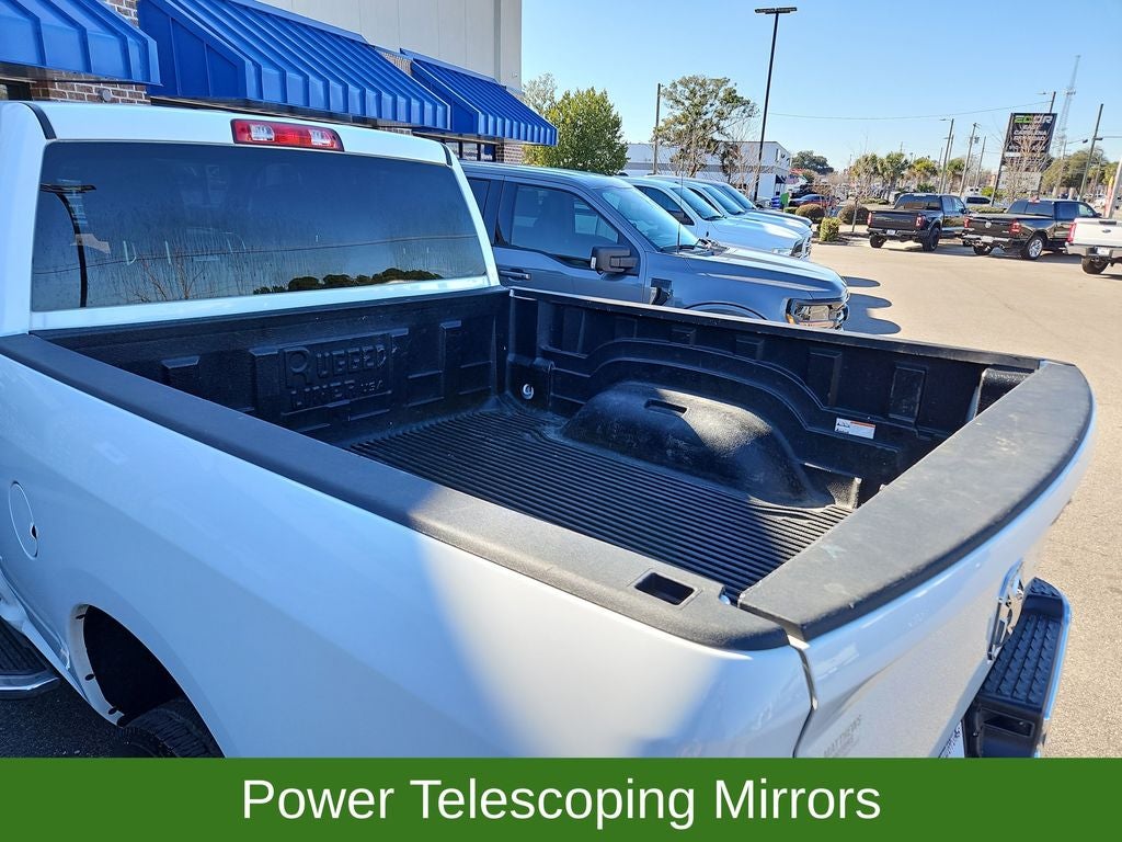 2024 RAM 2500 BIG HORN Crew Cab 4x4 Cummins 6.7L I6 Turbodiesel Crew Cab 4WD 6.7L Turbodiesel