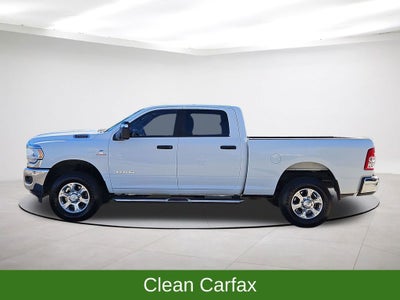 2024 RAM 2500 BIG HORN Crew Cab 4x4 Cummins 6.7L I6 Turbodiesel Crew Cab 4WD 6.7L Turbodiesel