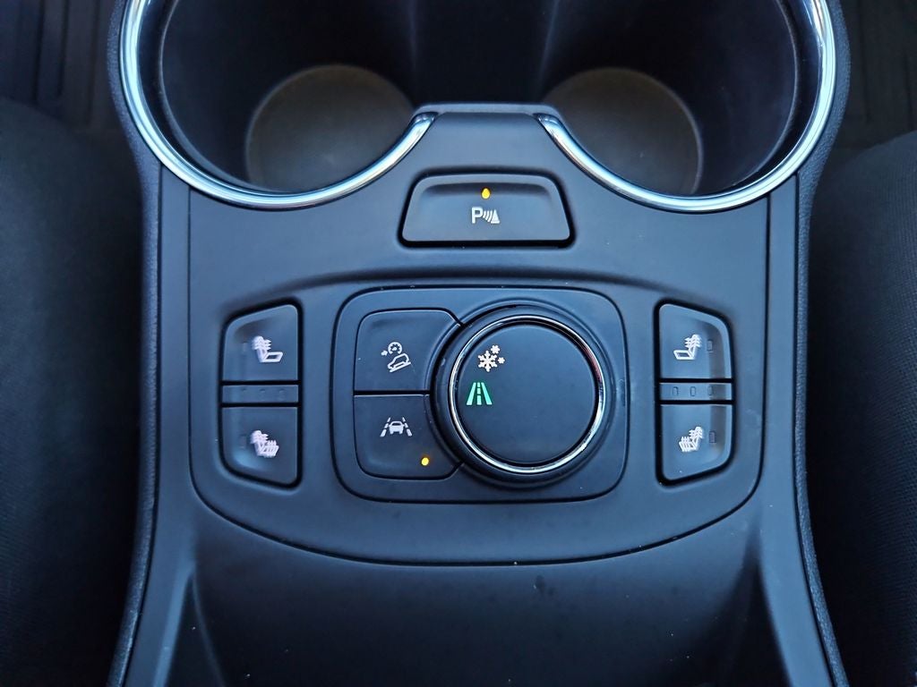 2023 GMC Terrain SLT w/ Tech Pkg. Nav & Skyscape Sunroof