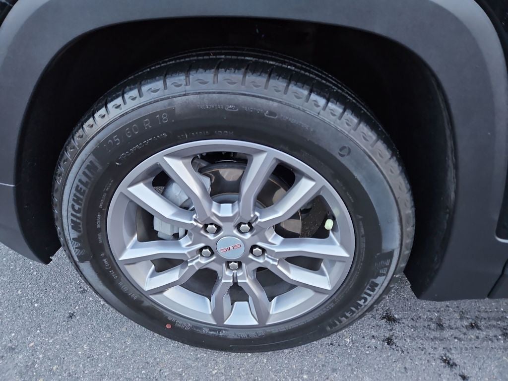 2023 GMC Terrain SLT w/ Tech Pkg. Nav & Skyscape Sunroof