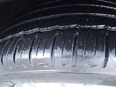 2023 GMC Terrain SLT w/ Tech Pkg. Nav & Skyscape Sunroof