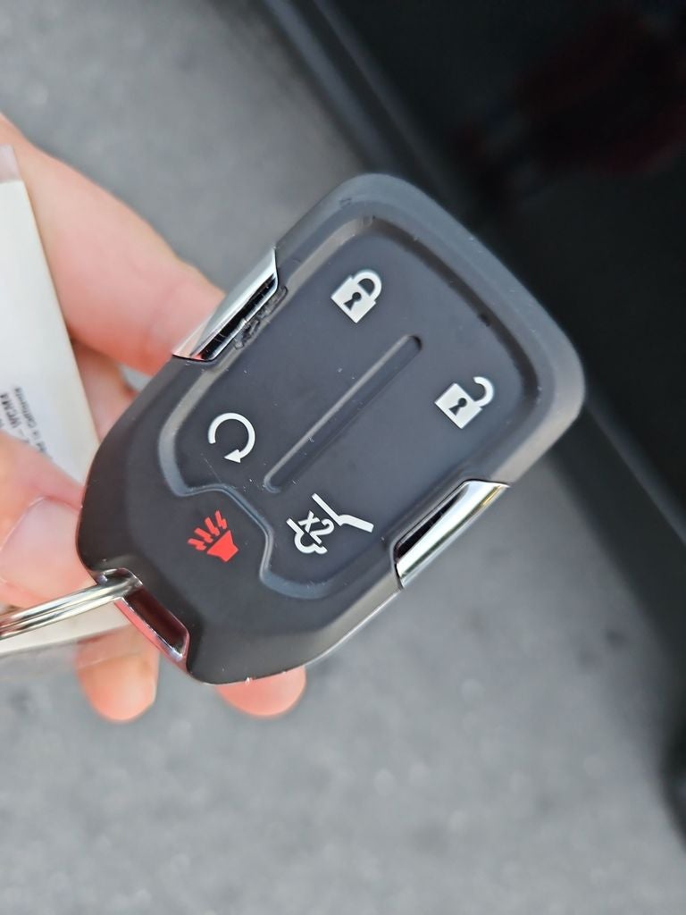 2023 GMC Terrain SLT w/ Tech Pkg. Nav & Skyscape Sunroof