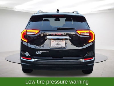 2023 GMC Terrain SLT w/ Tech Pkg. Nav & Skyscape Sunroof