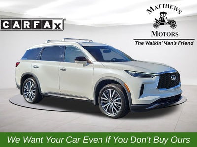 2022 INFINITI QX60 LUXE