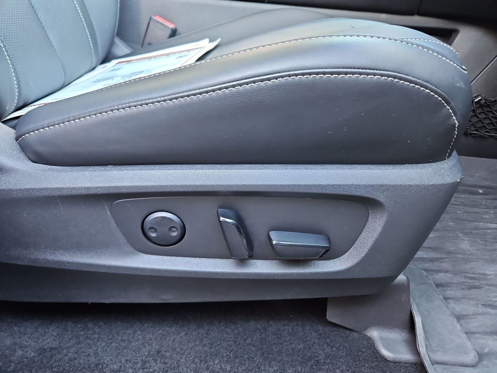 2022 INFINITI QX60 LUXE