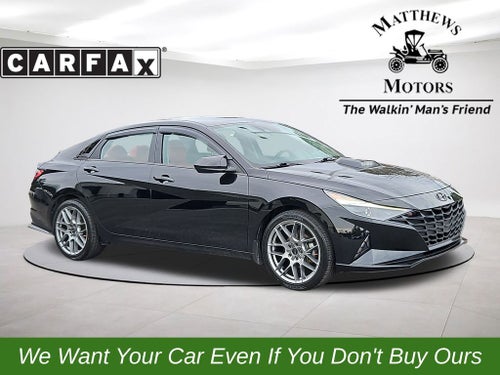 2022 Hyundai Elantra SE