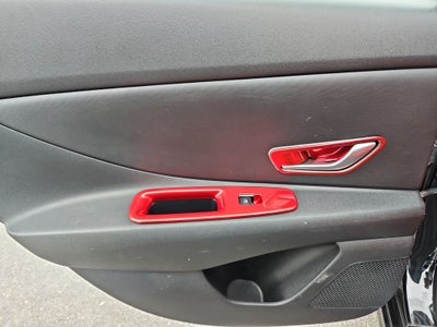 2022 Hyundai Elantra SE