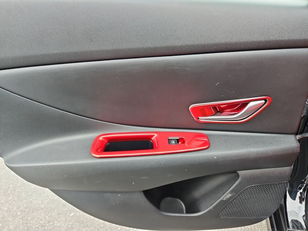 2022 Hyundai Elantra SE