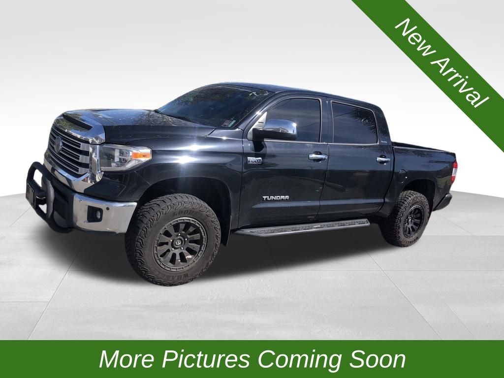 2018 Toyota Tundra Limited CrewMax 4x4 w/ Nav & Sunroof CrewMax