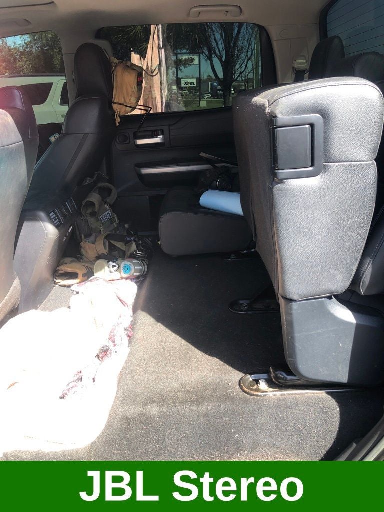 2018 Toyota Tundra Limited CrewMax 4x4 w/ Nav & Sunroof CrewMax