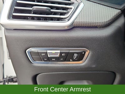 2023 BMW X5 xDrive40i M-Sport w/ Executive Pkg. & Panoramic Su