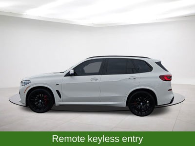 2023 BMW X5 xDrive40i M-Sport w/ Executive Pkg. & Panoramic Su
