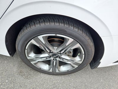 2023 Kia K5 EX