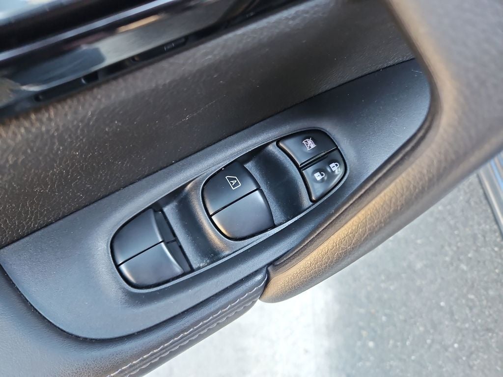 2021 Nissan Rogue Sport SV