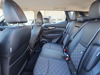 2021 Nissan Rogue Sport SV