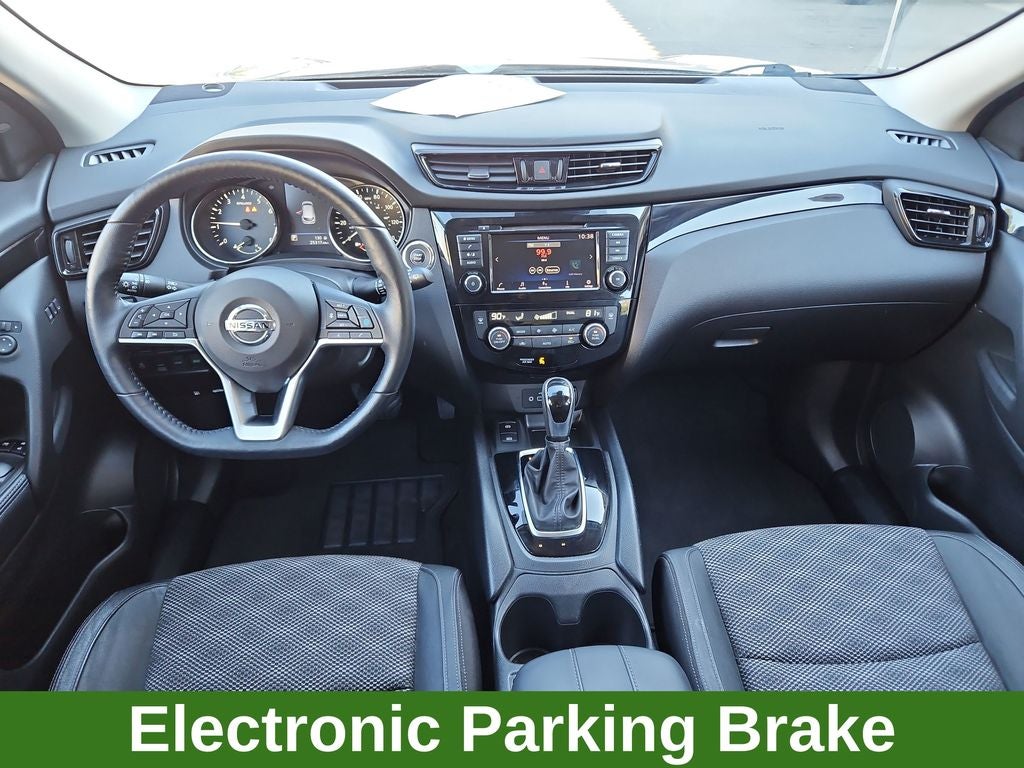 2021 Nissan Rogue Sport SV