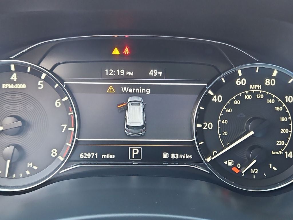 2023 INFINITI QX80 LUXE