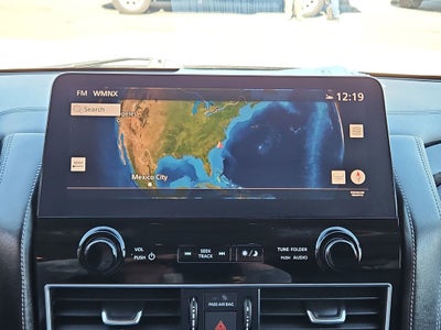 2023 INFINITI QX80 LUXE