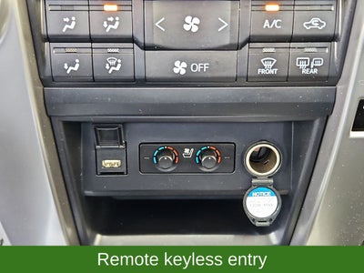 2021 Toyota 4Runner Limited 4wd w/ Nav, Sunroof & 3rd Row