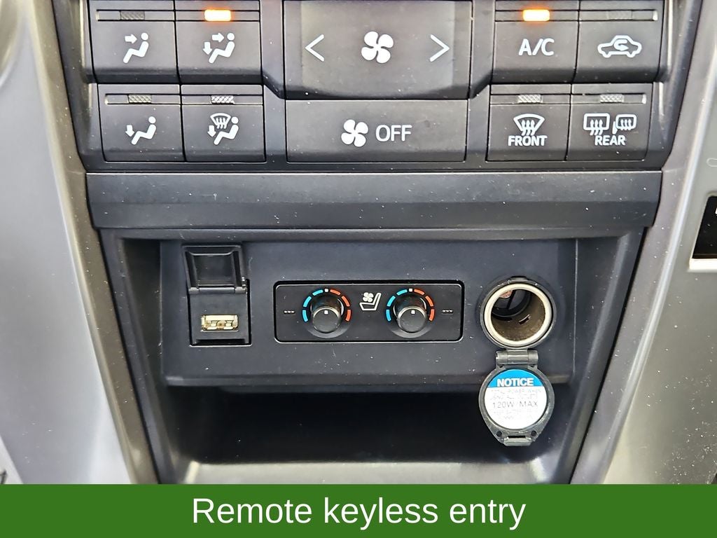 2021 Toyota 4Runner Limited 4wd w/ Nav, Sunroof & 3rd Row