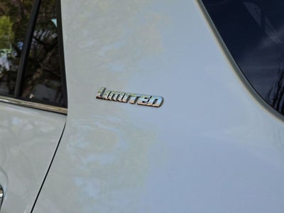 2021 Toyota 4Runner Limited 4wd w/ Nav, Sunroof & 3rd Row