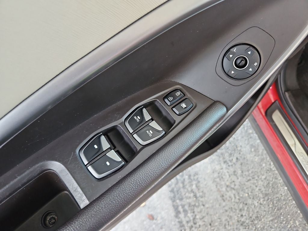 2017 Hyundai Santa Fe Limited Ultimate