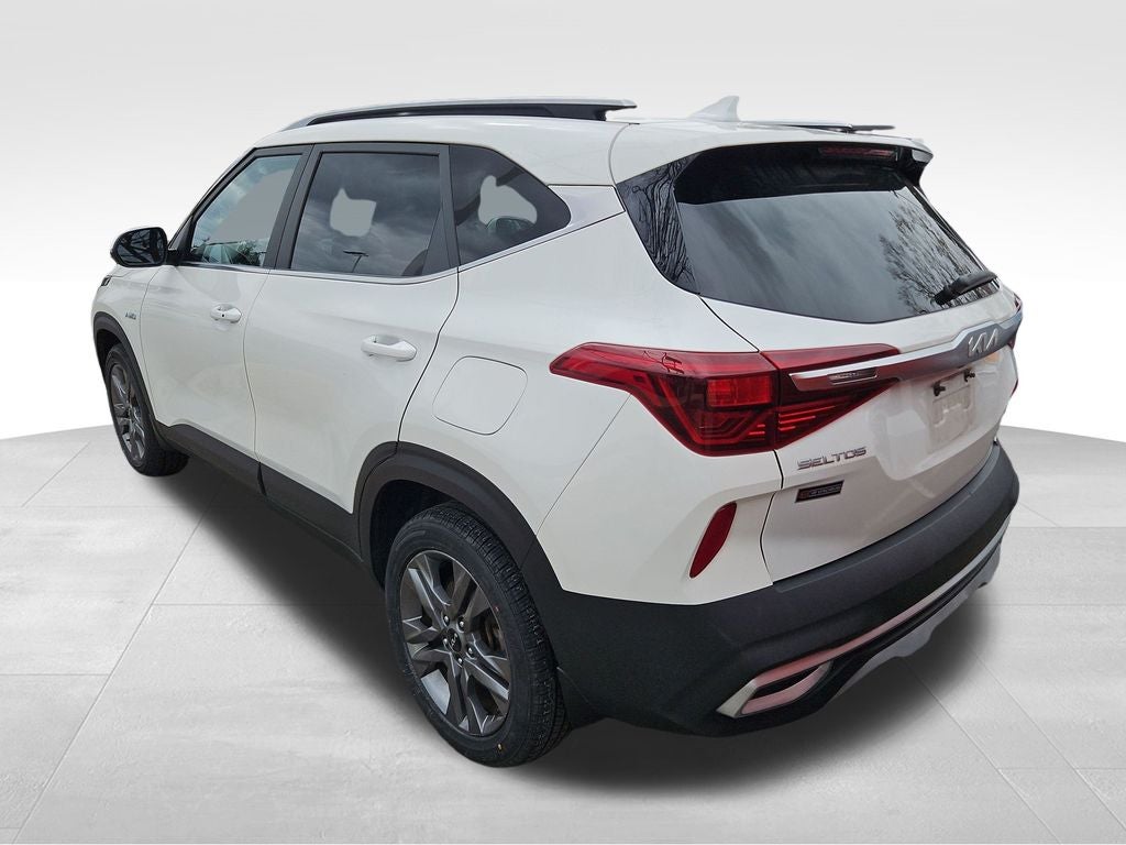 2023 Kia Seltos S