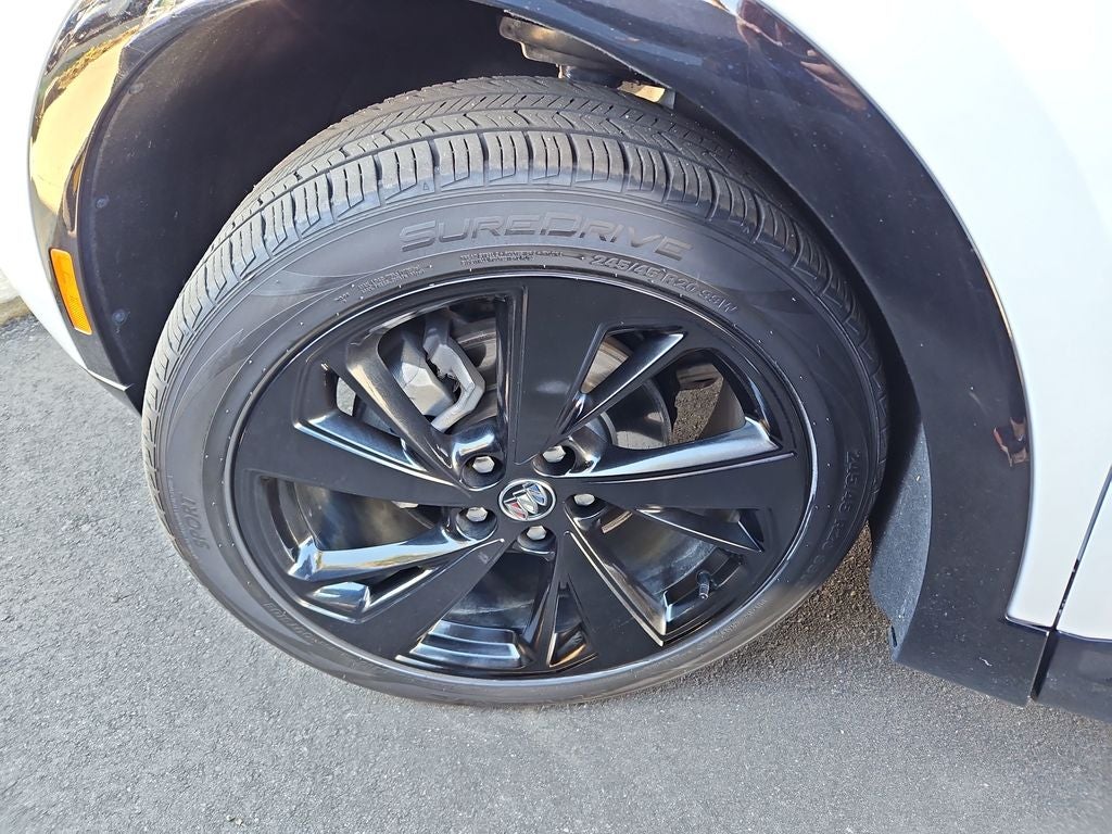 2023 Buick Envision Essence Sport Touring Pkg. & Panoramic Sunroof