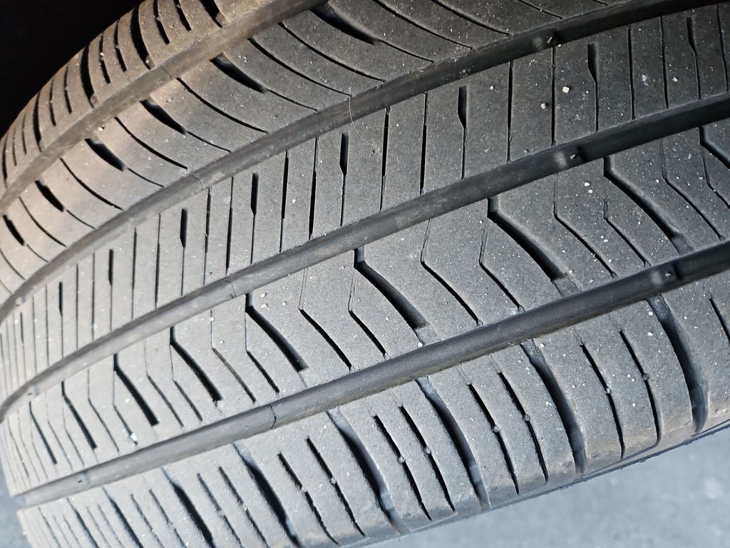 2023 Buick Envision Essence Sport Touring Pkg. & Panoramic Sunroof