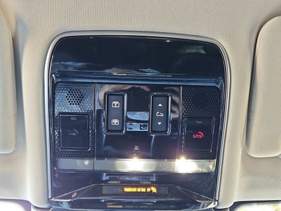 2023 Land Rover Range Rover SE LWB