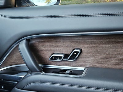 2023 Land Rover Range Rover SE LWB