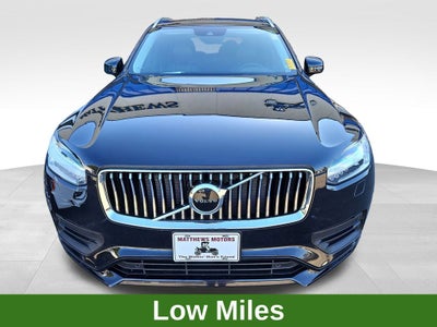 2022 Volvo XC90 T5 Momentum