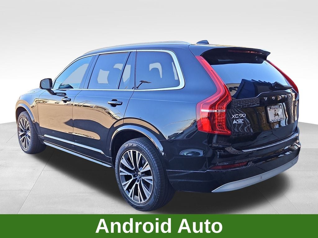 2022 Volvo XC90 T5 Momentum