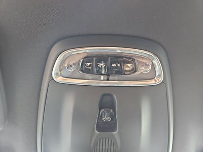 2022 Volvo XC90 Recharge Plug-In Hybrid T8 Inscription Expression 7 Passenger