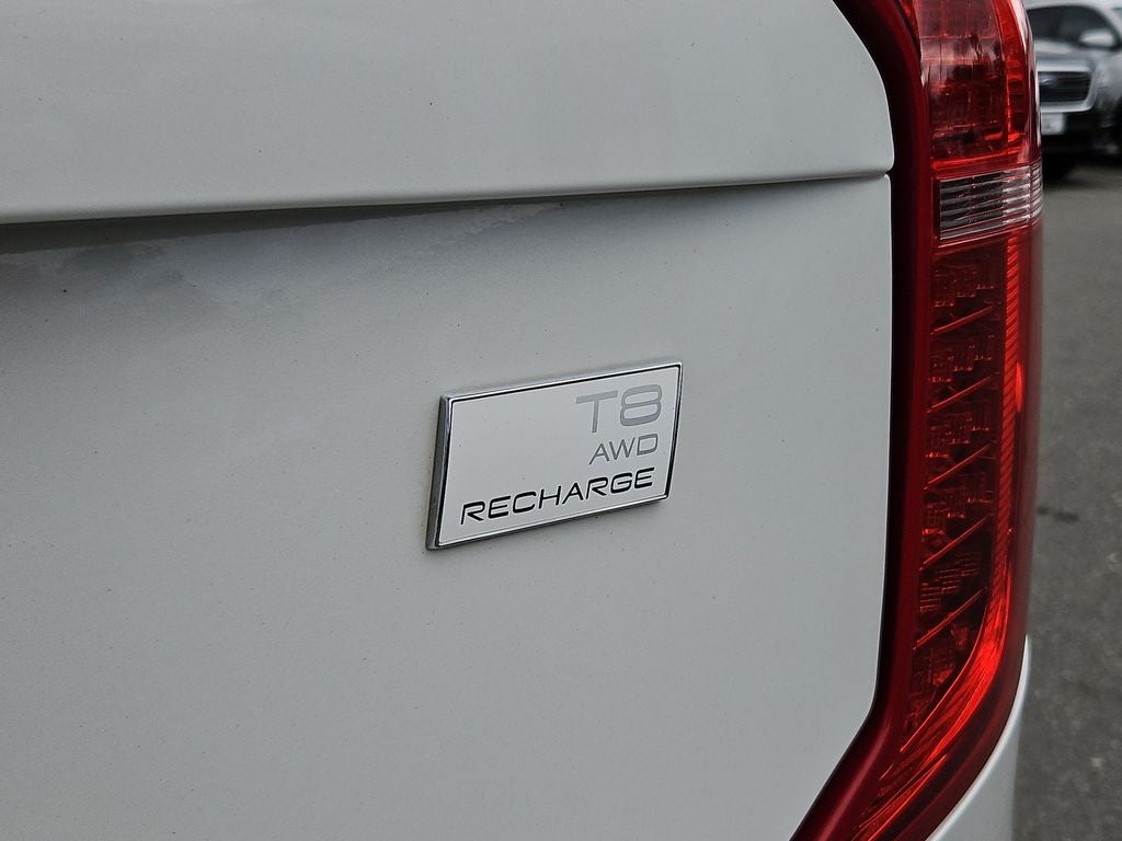 2022 Volvo XC90 Recharge Plug-In Hybrid T8 Inscription Expression 7 Passenger